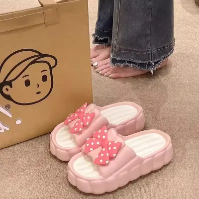 NON-SLIP BEACH SLIPPERS